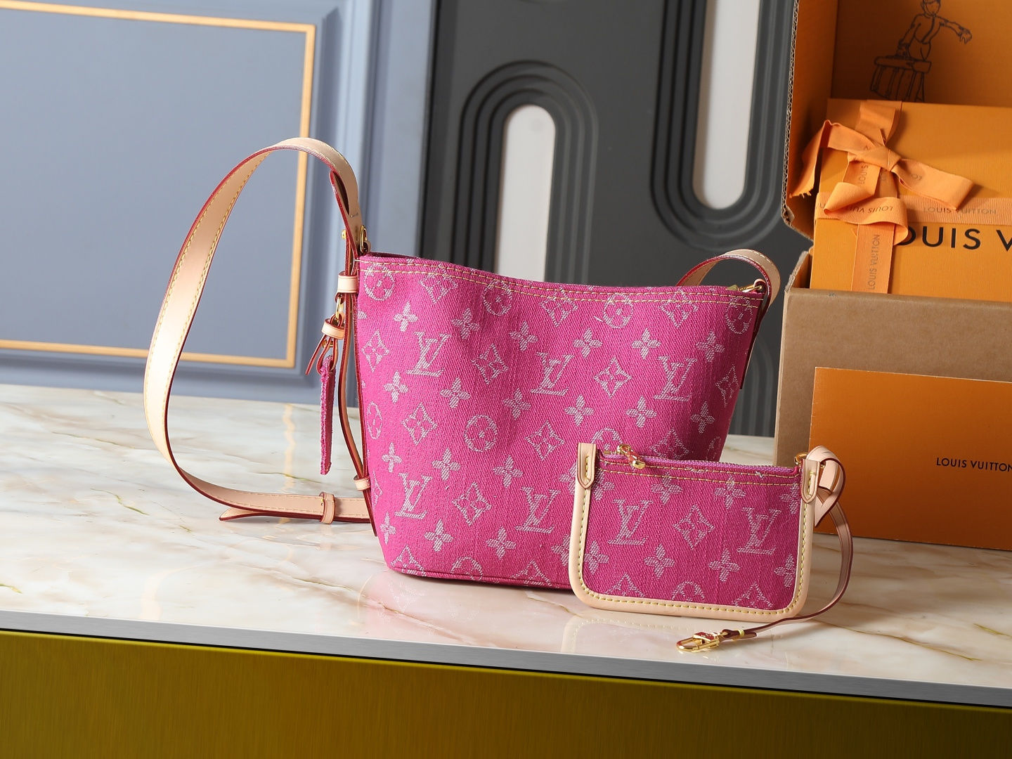 Louis Vuitton LV Classic Handbag Premium Canvas Model M28197 LV Logo Detail Special Occasion New Arrival
